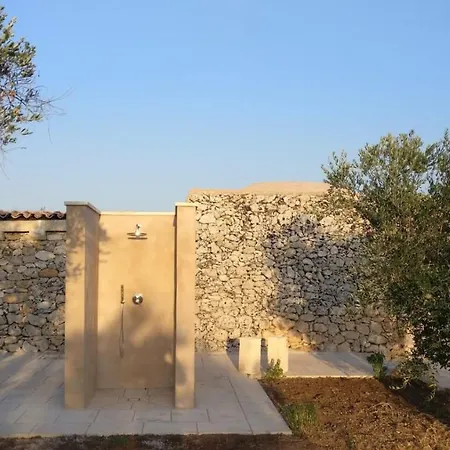 La Nicchia-trullo Corigliano dʼOtranto
