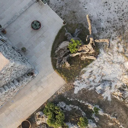 아파트 La Nicchia-trullo Corigliano dʼOtranto