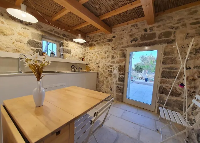 La Nicchia-trullo Appartamento *