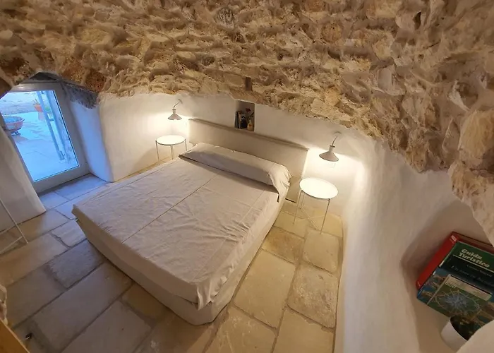 La Nicchia-trullo Daire Corigliano dʼOtranto