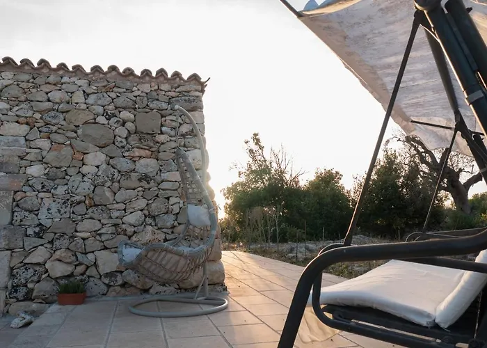 La Nicchia-trullo Corigliano dʼOtranto